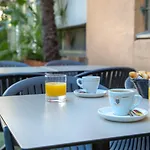 Ibis Styles Cannes ホテル ル·カネ