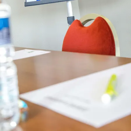 Hotell Ibis Styles Cannes 3*