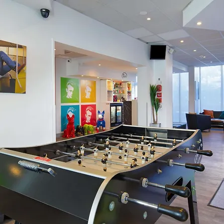 Ibis Styles Cannes Hotell 3*