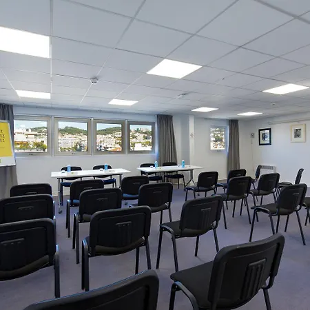 Ibis Styles Cannes Hotel 3*