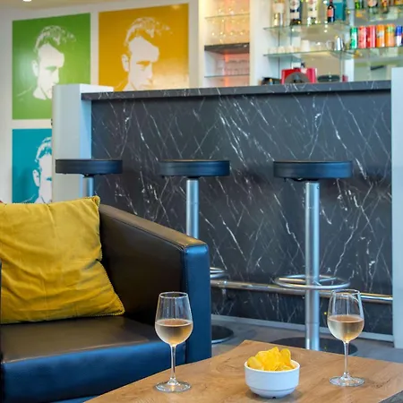 Ibis Styles Cannes 3*