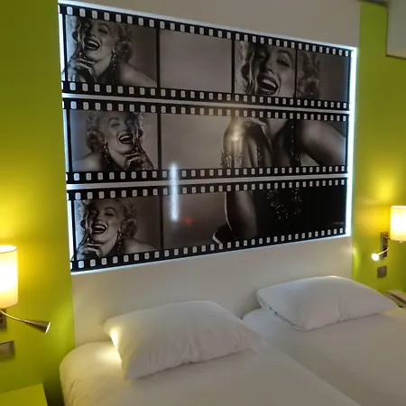 Ibis Styles Cannes 3* ル·カネ