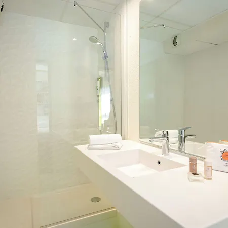 Ibis Styles Cannes 3*