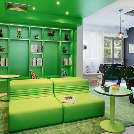 Ibis Styles Cannes 3*