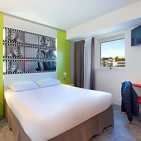 Ibis Styles Cannes Hotel 3*